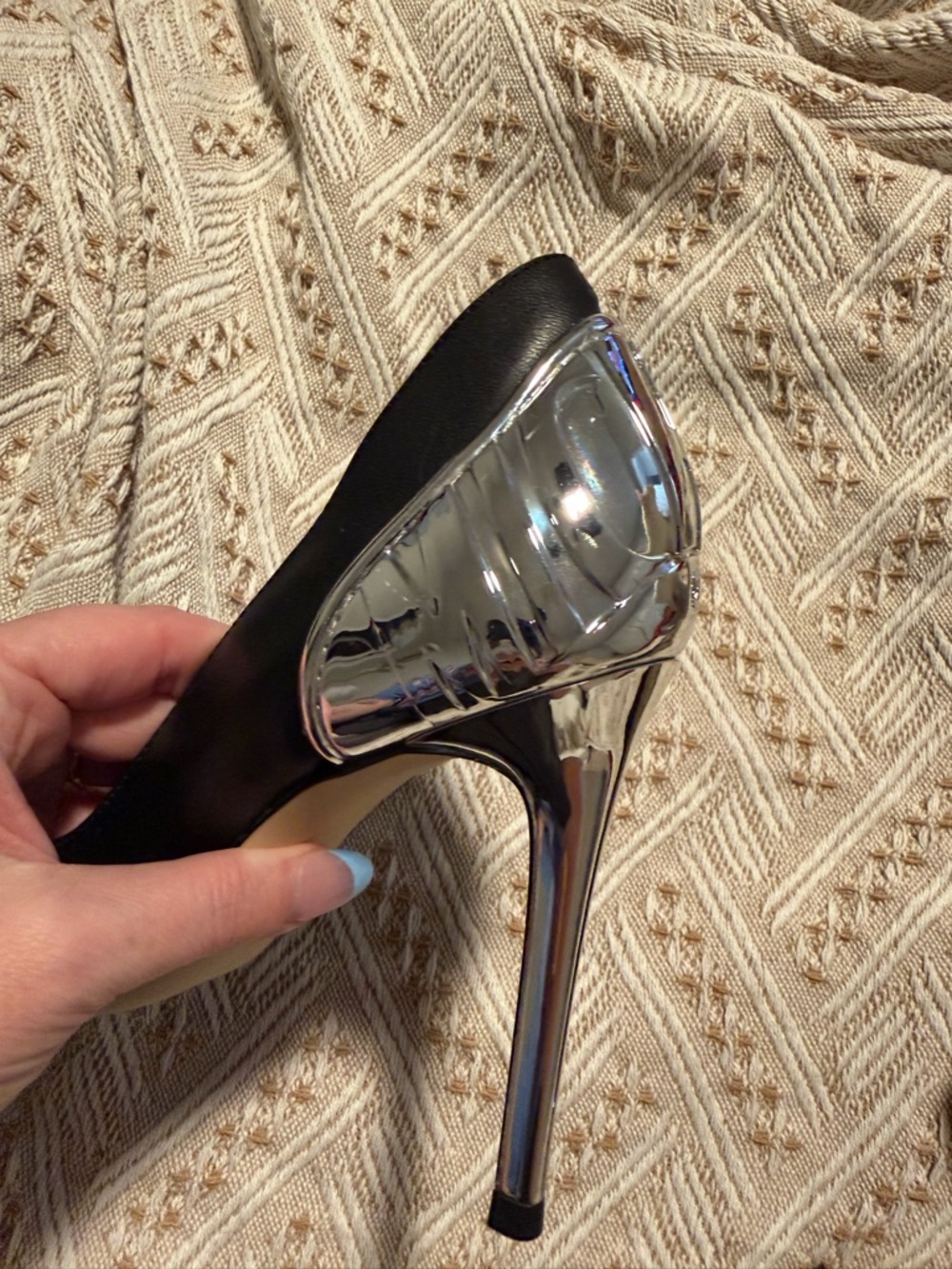 Michael Kors Khloe Leather Pump Black & Silver Logo Heel - Picture 6 of 10